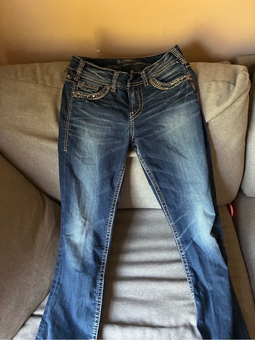 Silver Jeans Women’s Blue Bootcut Jeans with Contrast Stitching